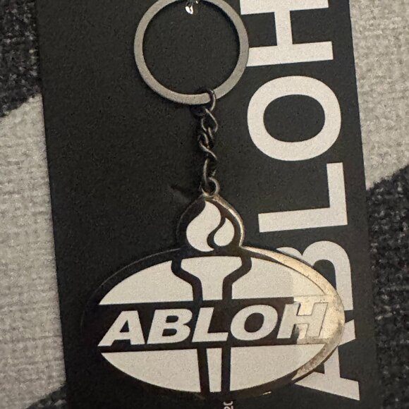 🖤 Virgil Abloh “Figures of Speech” Keychain – Brooklyn Museum Exclusive 🖤 - Picture 2 of 5